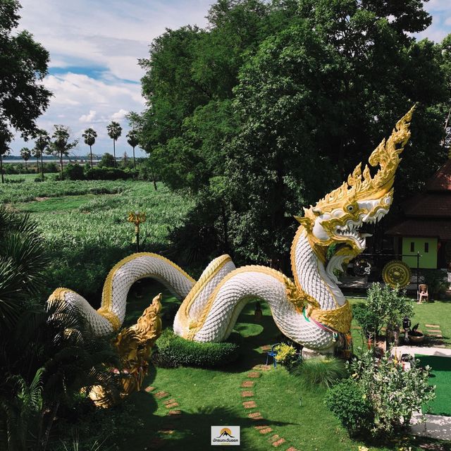 วัดพระธาตุโป่งดินสอ