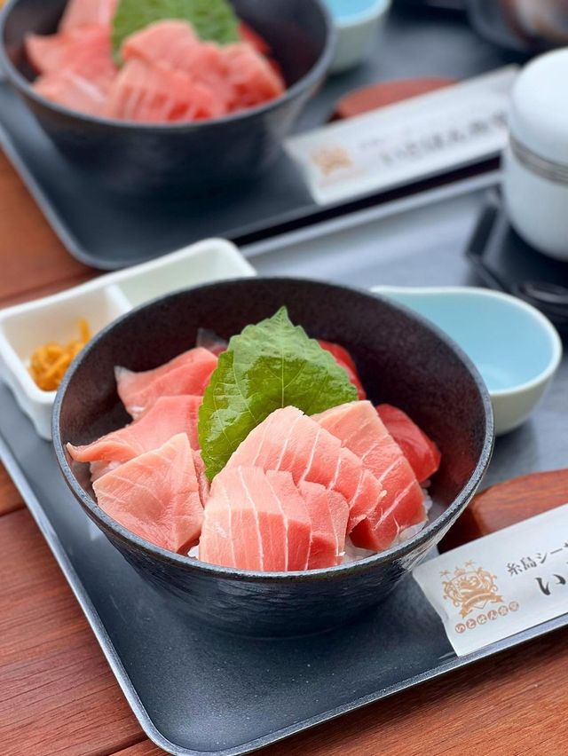 【福岡グルメ】海を眺めながらいただく海鮮丼が絶品