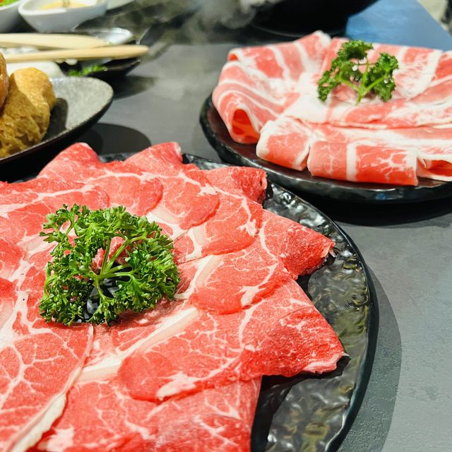 岩漿麻辣火鍋