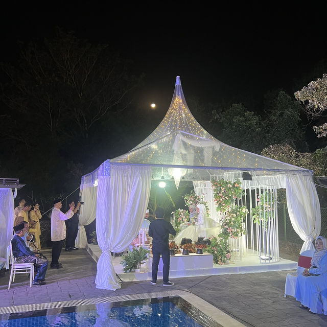 WEDDING BY THE POOL - RUMAH CITRA KASIH