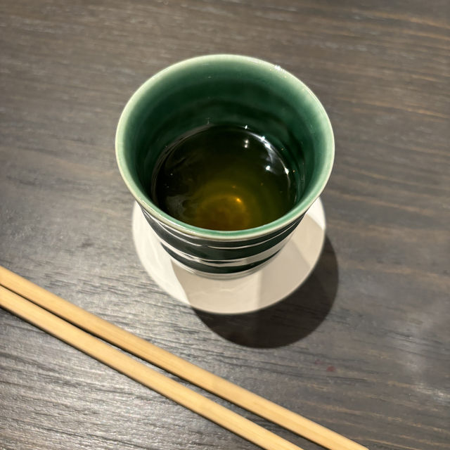 【飲み歩き】東京 秋葉原 ART BAR アットホームな雰囲気で日本酒を飲み比べ