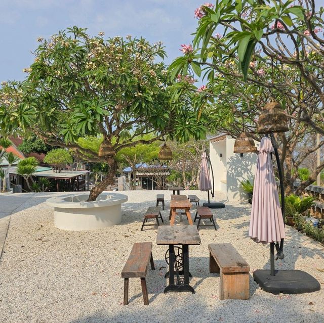 ที่พักสุดมินิมอลบนเกาะสีชัง!!!