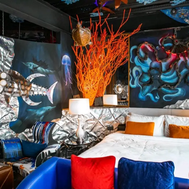 𝑴𝒆𝑺𝒕𝒚𝒍𝒆 𝑮𝒂𝒓𝒂𝒈𝒆 𝑯𝒐𝒕𝒆𝒍 