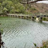 澳門水塘遠足徑：湖泊倒映翠綠山巒，感受澳門獨特魅力