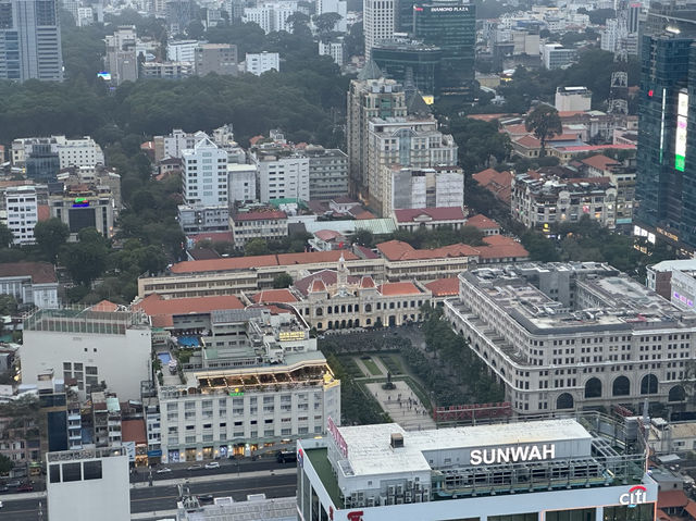 SAIGON SKYDESK 🏙️