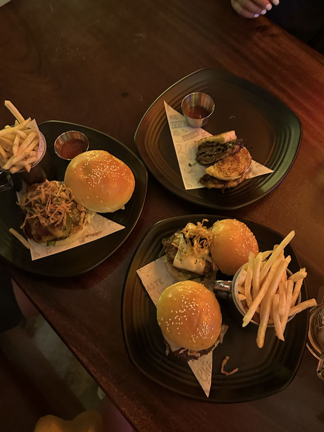 호이안 분위기 맛집 수제버거 chops