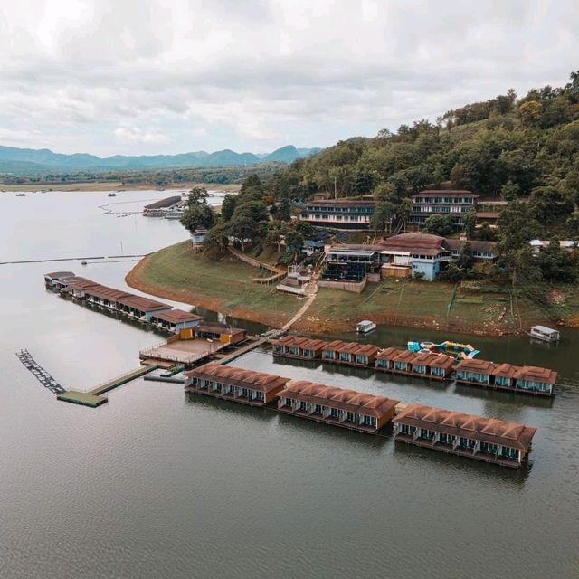รีวิว Rayaburi Resort นอนแพหรู ริมเขื่อน