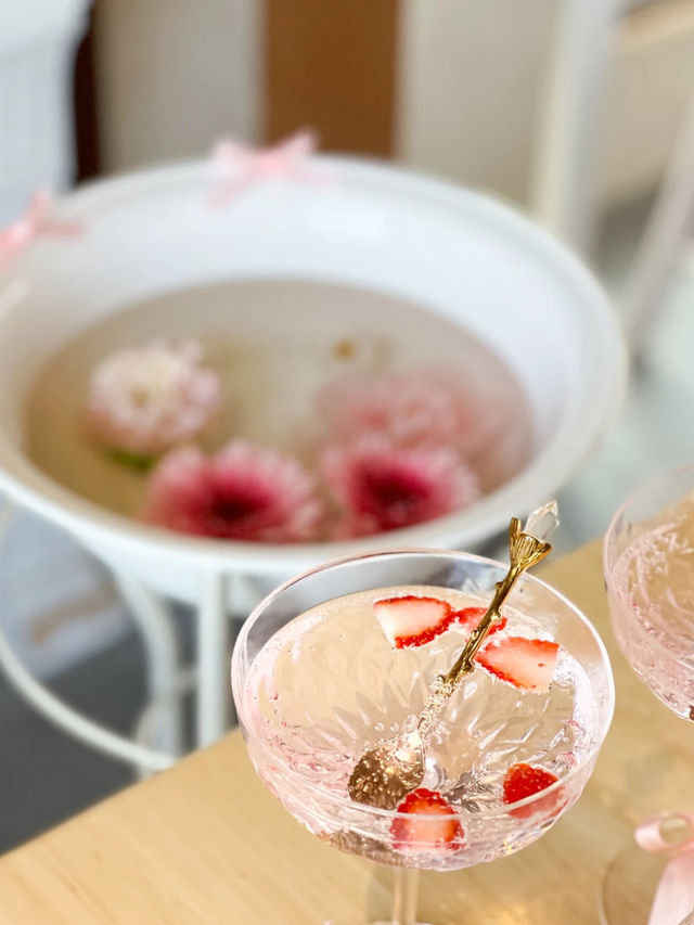【東京カフェ】韓国発のスイーツ”グリークヨーグルト”が楽しめるカフェ