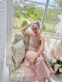 คาเฟ่สีขาว มันจึ้งมากกกแม่