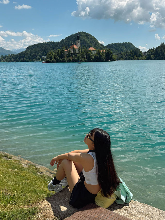 東歐🇸🇮 斯洛文尼亞 |小眾歐洲最美湖泊澈藍的Lake Bled