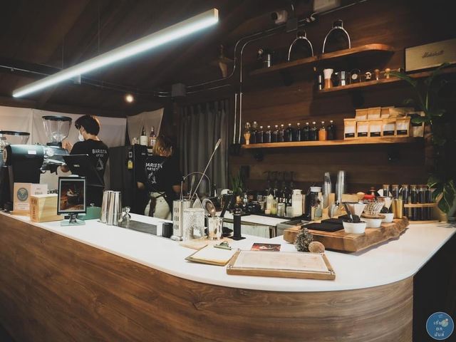 บ้านไร่พอเพียง Camping & Cafe