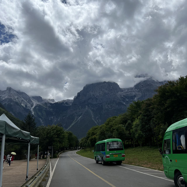 Blue moon valley，lijiang