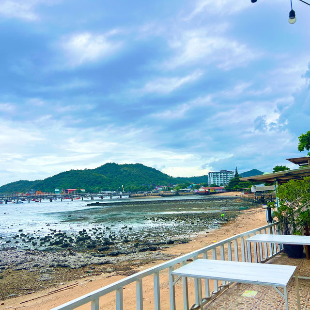 ชมวิวที่ริมอ่าว