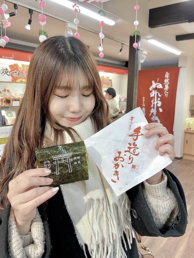 【京都】伏見稲荷食べ歩き！出来立ておかき🍘