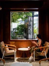 🦌 Little Hideout ร้านที่ขนมเค้กน่ารักมาก