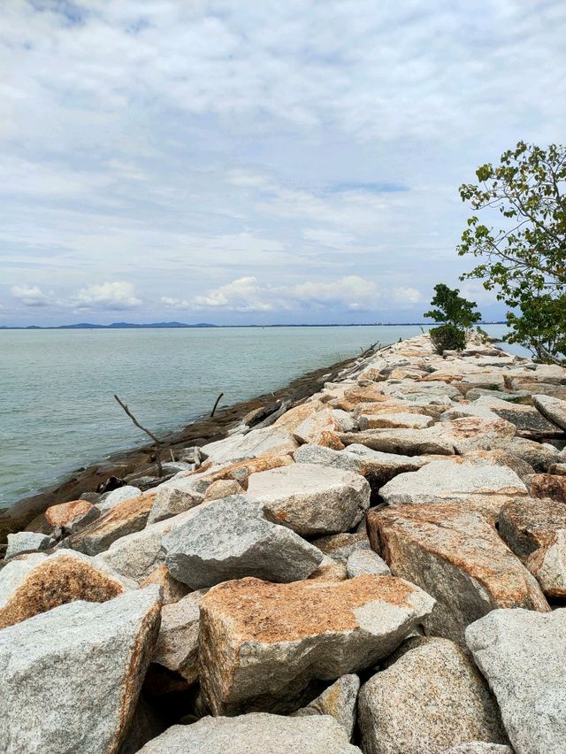 Exploring Tanjung Tokong Beach, Penang