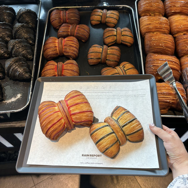 【韓国旅行🇰🇷/ソウル】森空間で食べる絶品リボンクロワッサン🎀