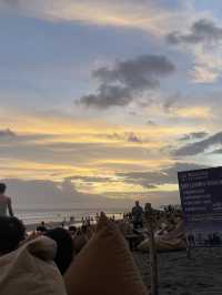노을🌅이 장관인 발리 비치클럽 짱구‘라브리사‘