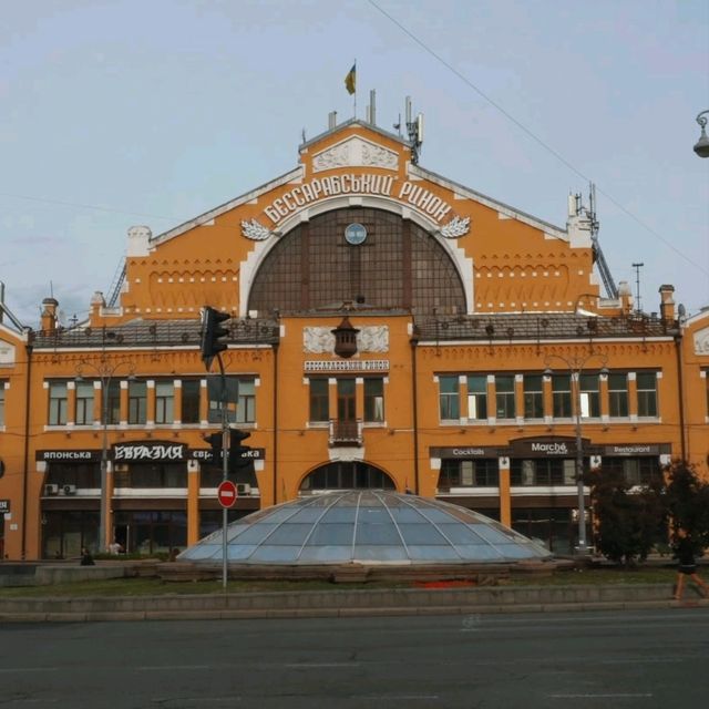 百年歷史的基輔市場