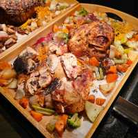 A Seafood Extravaganza: Crowne Plaza Straits City Hotel Buffet