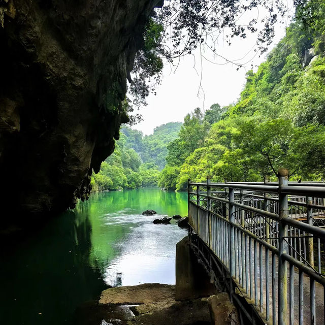 長興城山溝景區：風光旖旎的自然秘境 🌳🏞️