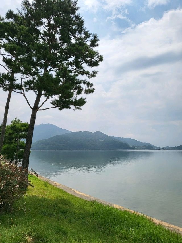 뜨거웠지만 산책하기 좋았던 남해 이순신공원