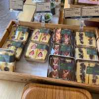 福岡の人気カフェが手掛けるパン屋さん