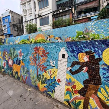 ハノイ】世界最長のモザイク壁画 | Trip.com ハノイ