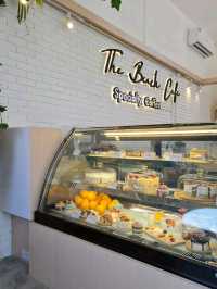 คาเฟ่มีชายหาดที่ลาดกระบัง The Beach กลางกรุง