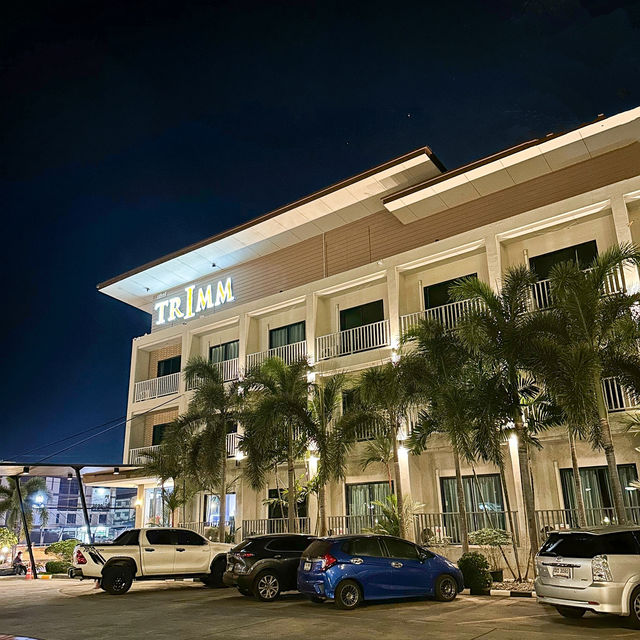 ที่พักดี 💤ทำเลได้ ทริมม์ โฮเทล จันทบุรี