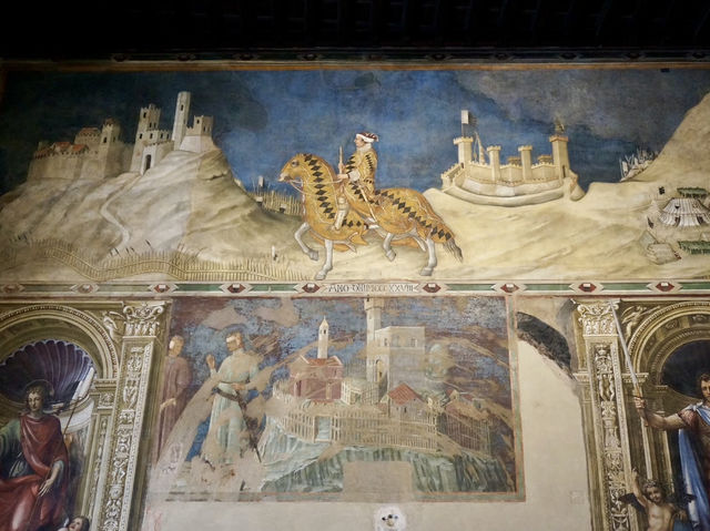【イタリア・シエナ】グイドリッチョ・ダ・フォリアーノの騎馬像を観る