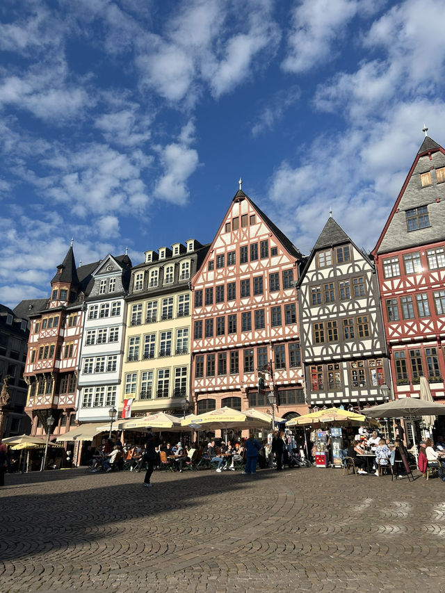 “The Ultimate Frankfurt Day Trip: Where History Meets Modernity