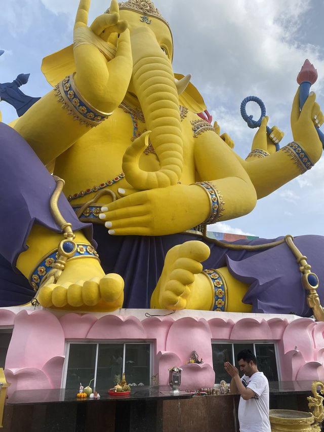 พระพิฒเนศองค์ใหญ่