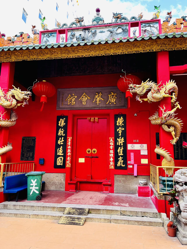 “Guan Di Temple - A Timeless Sanctuary of Strength and Devotion!”