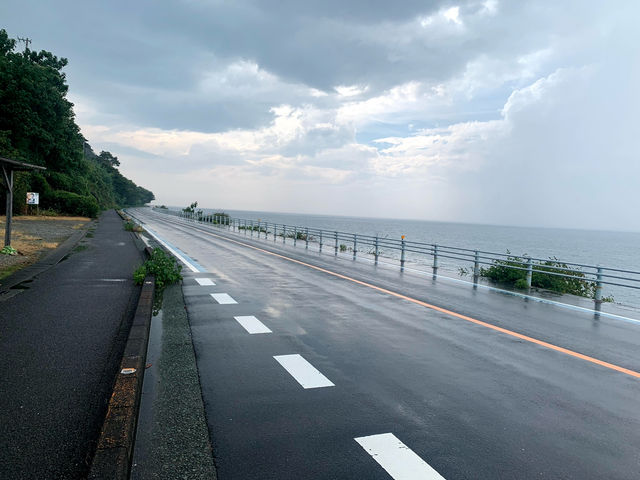 「海の見える駅」下灘駅