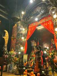 Man Mo Temple