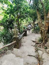 Wat Pha Lat Hike (Monk's trail)