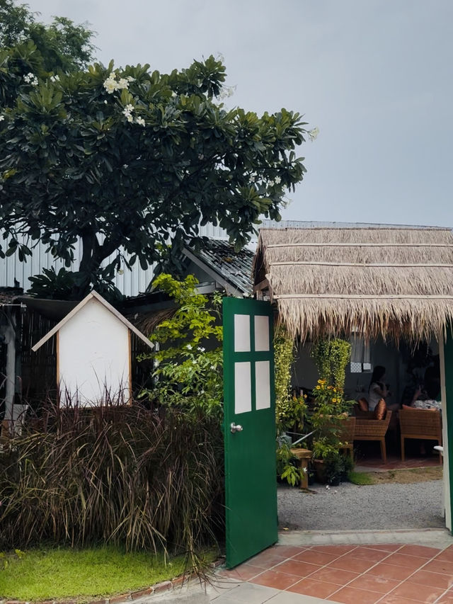 สัมผัสความชิลที่ Chaplu Cafe & Restaurant หัวหิน 