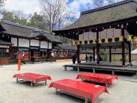 參拜美人女神「河合神社」，上妝屬於自己的鏡繪馬