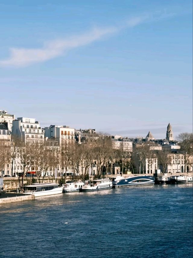 Seine River Cruise: A Timeless Classic