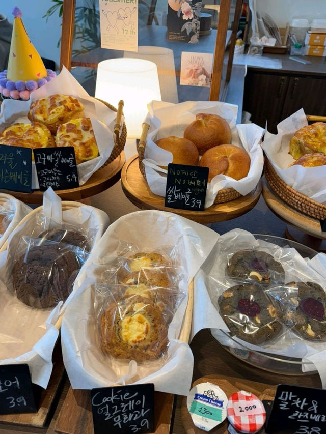 🤎🍞화순카페 딸기케이크 디저트맛집 화순하다