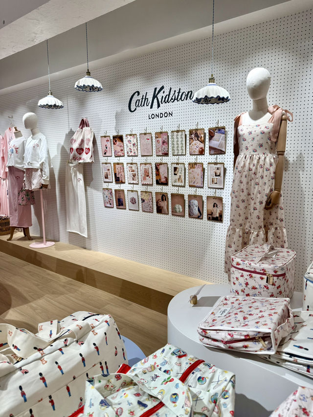 New Shopping Spot 🌸 Cath Kidston in Omotesando