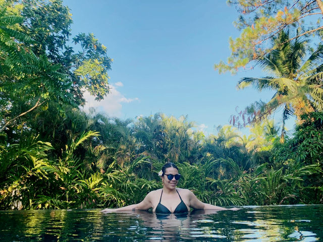 😍Beautiful and Tranquil at the Infinity Pool💕