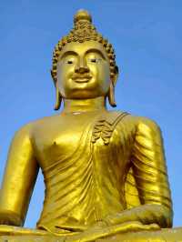 A Spiritual Journey to the Big Buddha Temple in Phuket