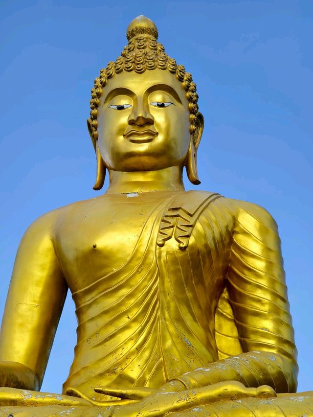 A Spiritual Journey to the Big Buddha Temple in Phuket