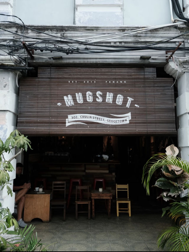 The Mugshot Café— bagel town in Georgetown