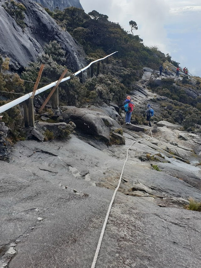Kinabalu Geopark – UNESCO-Listed Mountain & Biodiversity Hotspot** 🏔️🌿  