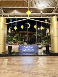 Illuminated Elegance: A Night at Impiana KLCC Lobby