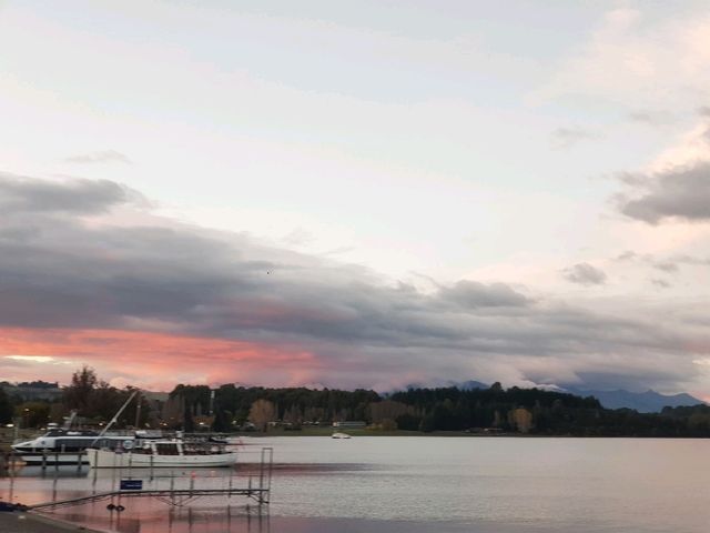 Fall in love with the peaceful beauty of Te Anau, New Zealand