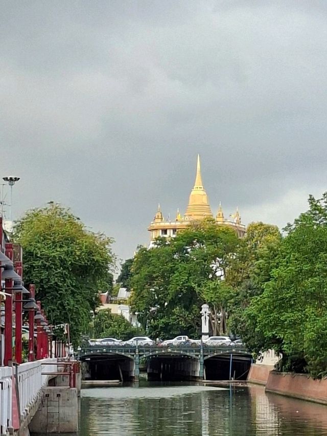 วัดปรินายก ย่านบางลำพู✨️